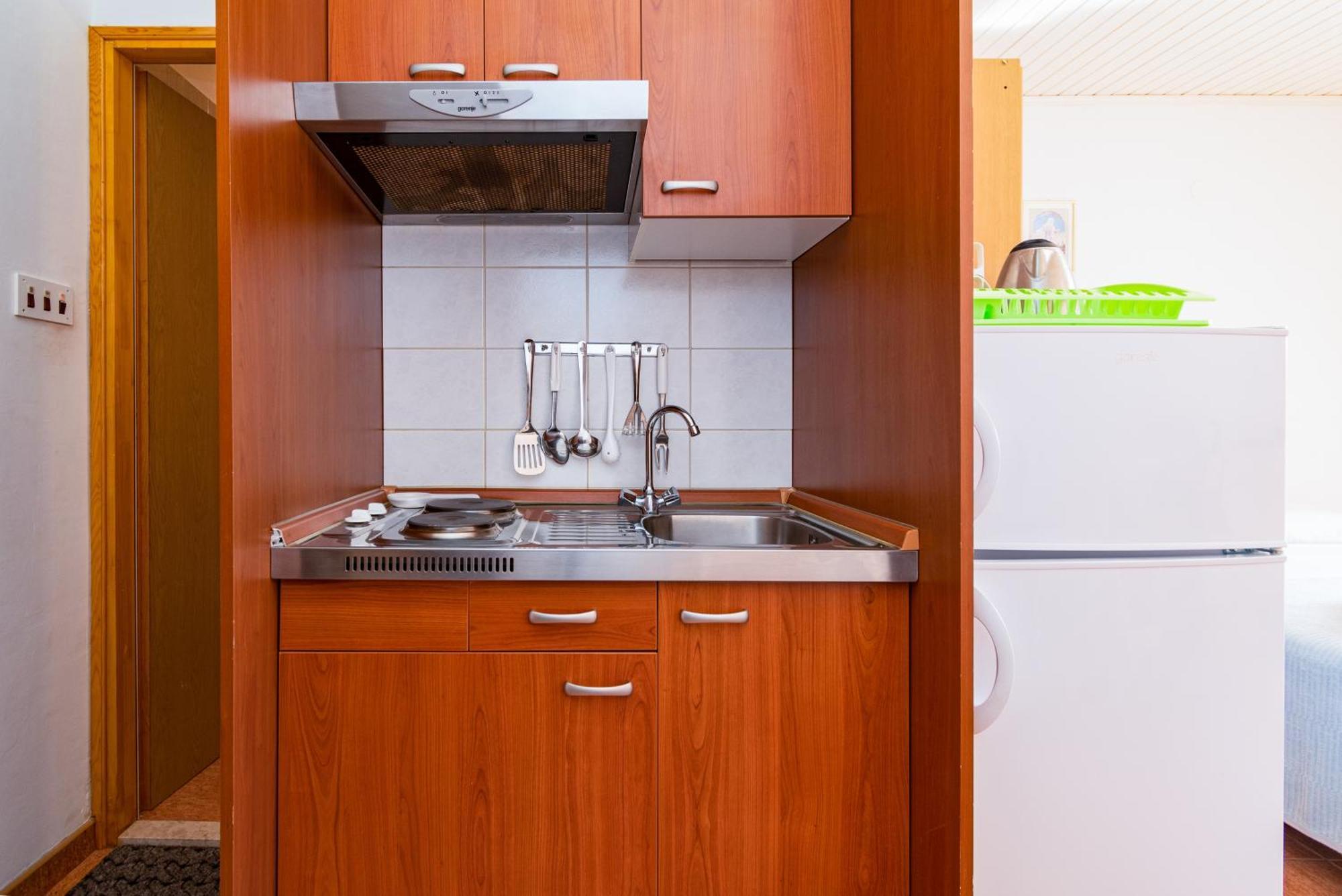 Apartments And Rooms With Parking Space Skrbcici, Krk - 21231 Kamer foto